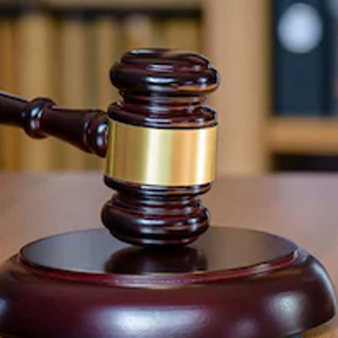 UK surgeon jailed for fraud, possessing amputation porn