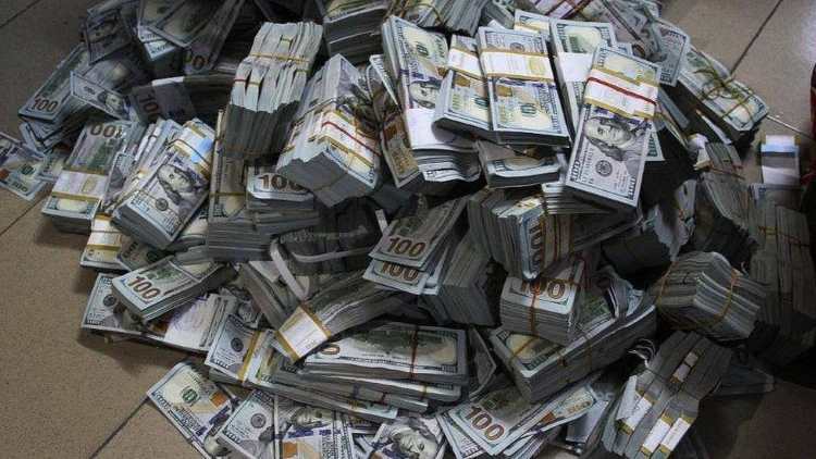 How two travellers with $6.1m, £53,415 cash were arrested at Lagos airport