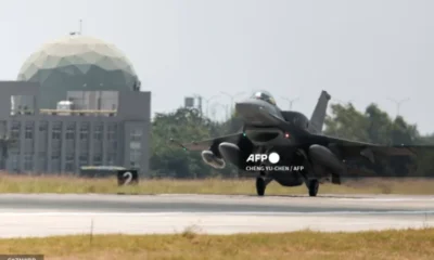 16v fighter jets